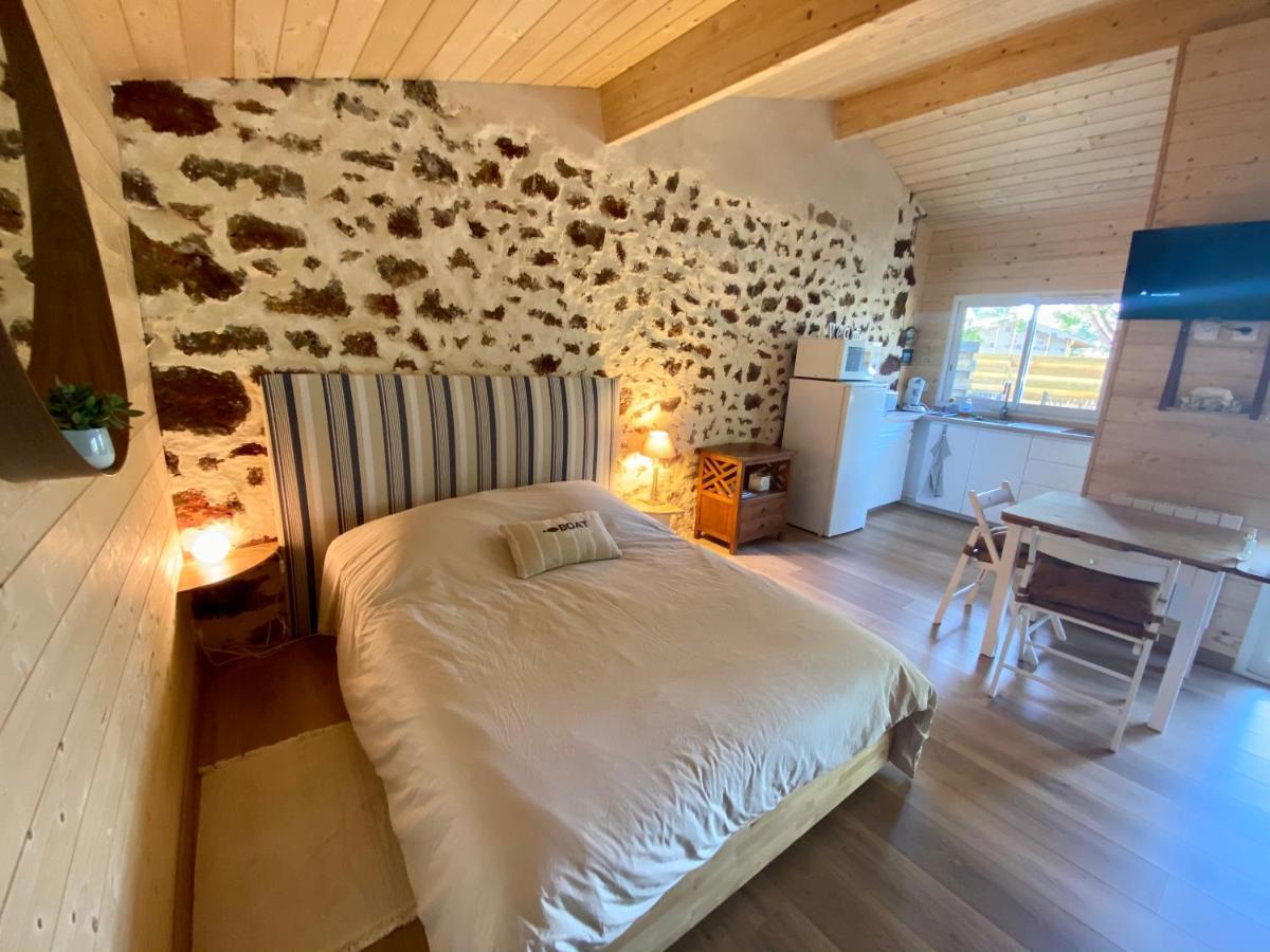 Hotel Escale Sous Le Chene Salles  Exteriér fotografie